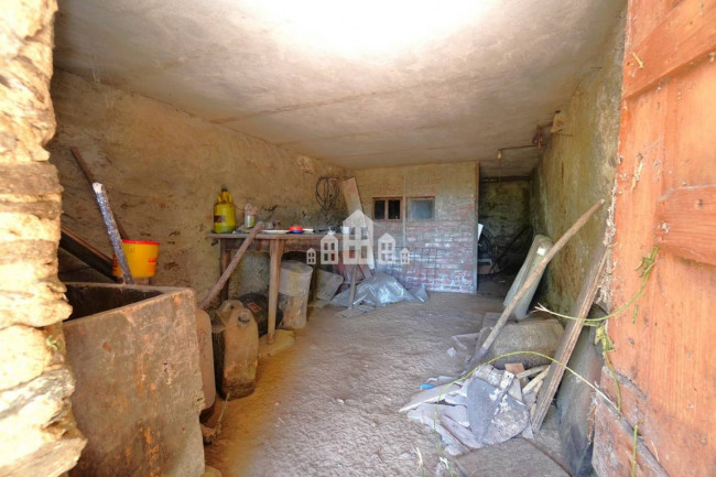 Rustico in vendita a Castelnuovo Nigra