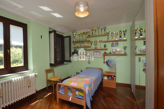 Bifamiliare in vendita a Parella