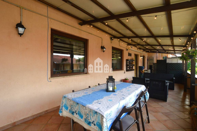 Casa semindipendente in vendita a Favria