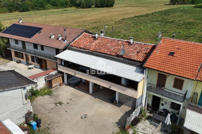 Casa semindipendente in vendita a Favria