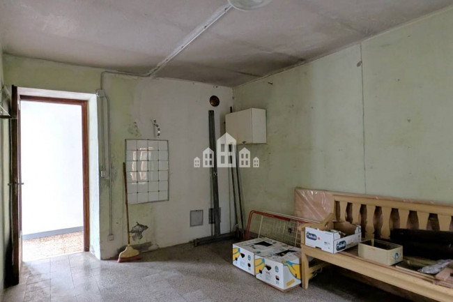 Casa semindipendente in vendita a Val di Chy