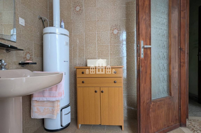 Casa semindipendente in vendita a Val di Chy