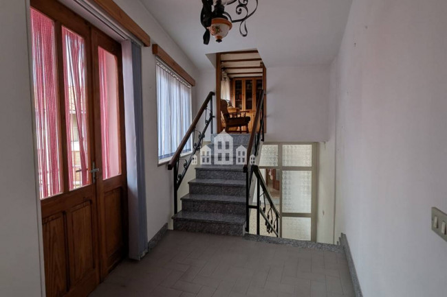 Casa semindipendente in vendita a Val di Chy