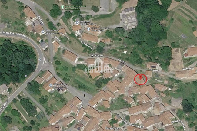 Casa semindipendente in vendita a Val di Chy