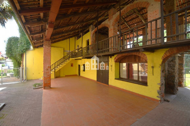 Locale commerciale in vendita a San Martino Canavese