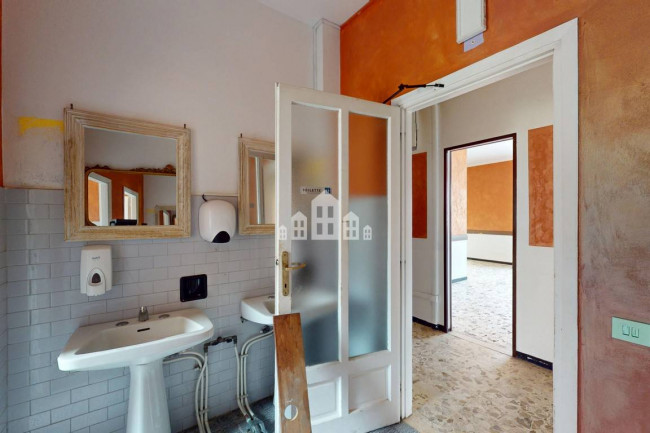 Locale commerciale in vendita a San Martino Canavese