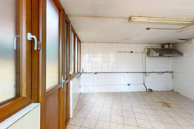 Locale commerciale in vendita a San Martino Canavese