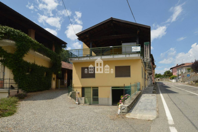 Locale commerciale in vendita a San Martino Canavese