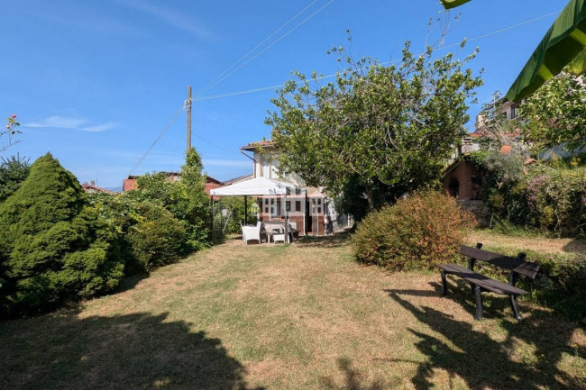 Casa semindipendente in vendita a Val di Chy