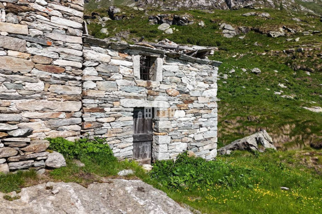 Rustico in vendita a Quincinetto