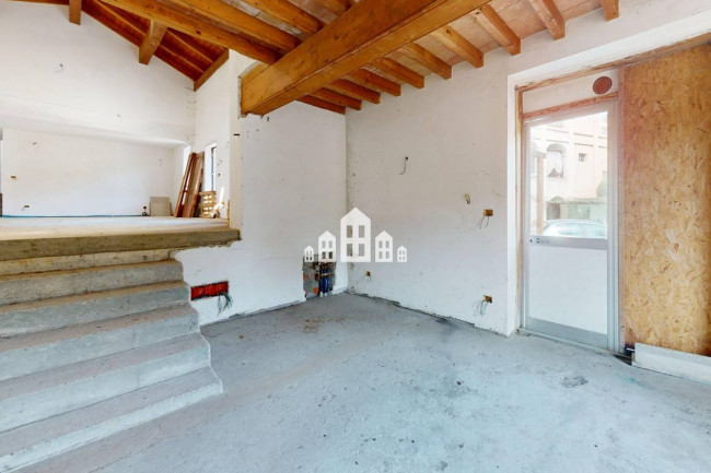 Casa semindipendente in vendita a Vistrorio