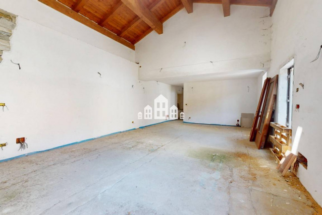 Casa semindipendente in vendita a Vistrorio