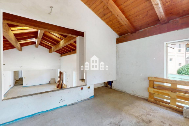 Casa semindipendente in vendita a Vistrorio