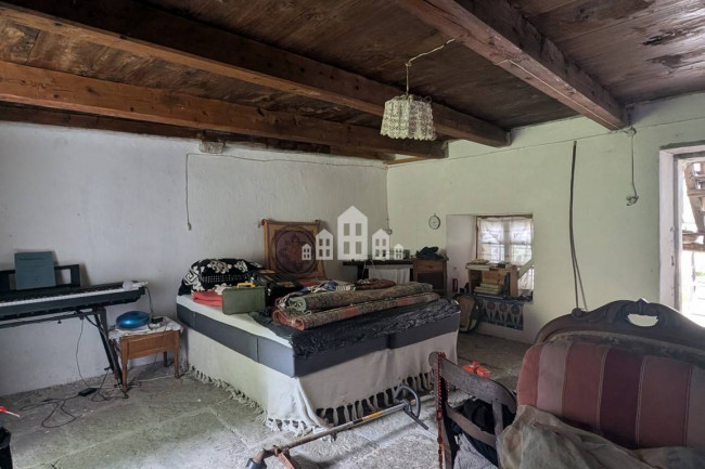 Casa semindipendente in vendita a Traversella