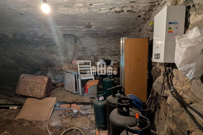 Casa semindipendente in vendita a Traversella