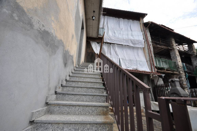 Half-duplex for sale in Cuorgnè