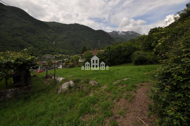 Terreno edificabile in vendita a Sparone