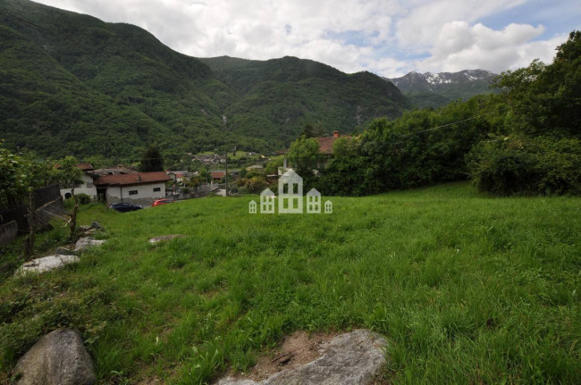 Terreno edificabile in vendita a Sparone