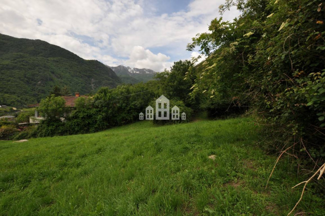 Terreno edificabile in vendita a Sparone
