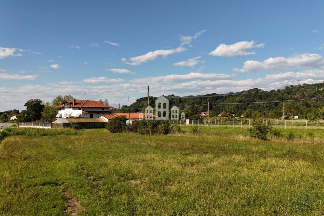 Terreno Agricolo in vendita a Torre Canavese