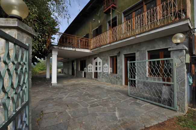 Casa semindipendente in vendita a Castellamonte