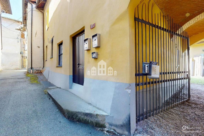 Casa semindipendente in vendita a San Martino Canavese