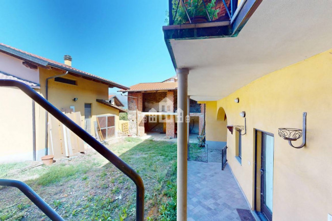 Casa semindipendente in vendita a San Martino Canavese