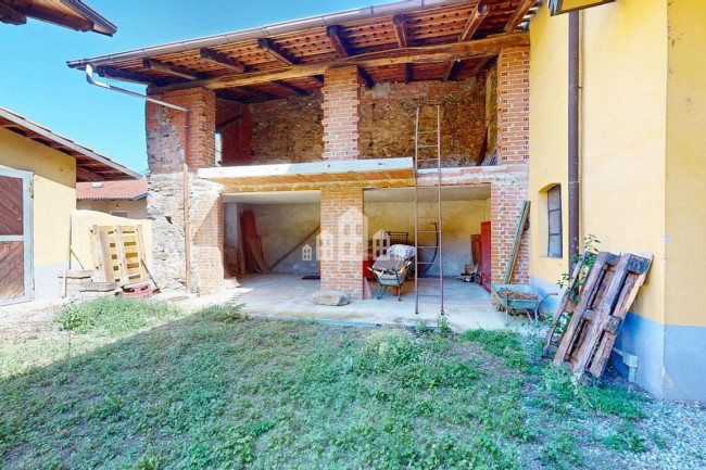 Casa semindipendente in vendita a San Martino Canavese