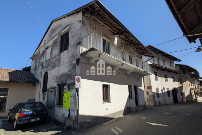 Casa semindipendente in vendita a San Martino Canavese