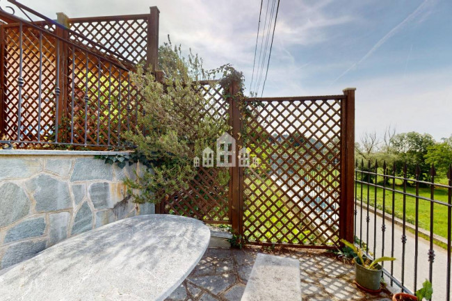 Half-duplex for sale in Cuorgnè