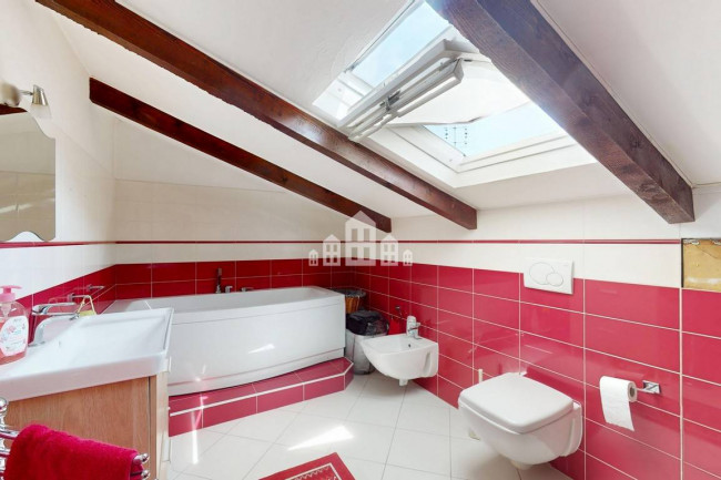 Half-duplex for sale in Cuorgnè