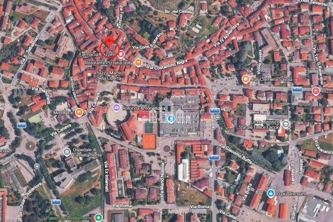 Locale commerciale in vendita a Castellamonte