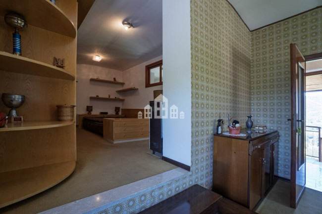 Half-duplex for sale in Pratiglione