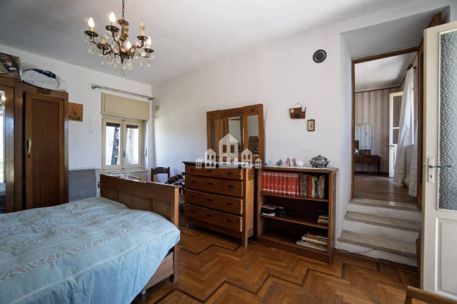 Half-duplex for sale in Pratiglione