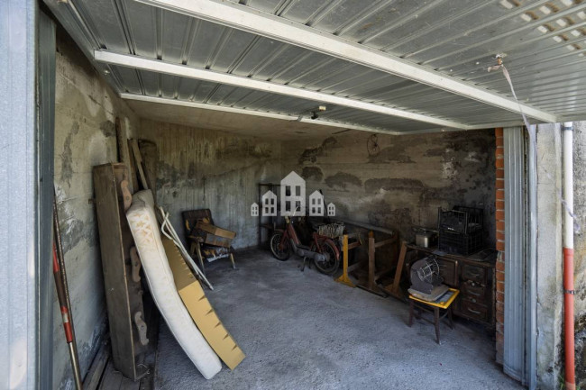Half-duplex for sale in Pratiglione