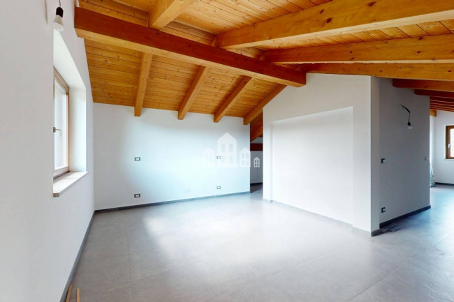 Villa in vendita a Rueglio