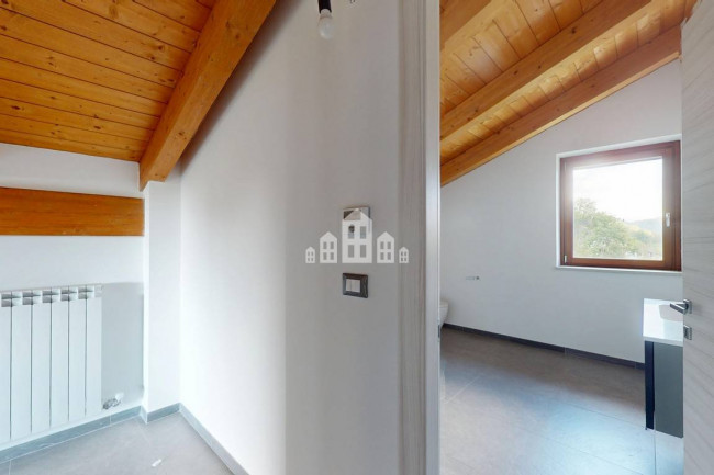 Villa in vendita a Rueglio