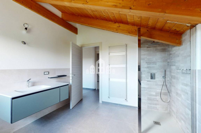 Villa in vendita a Rueglio