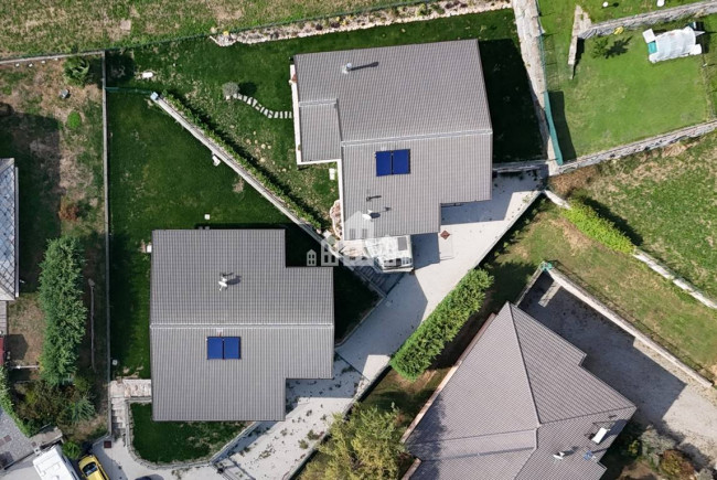 Villa in vendita a Rueglio