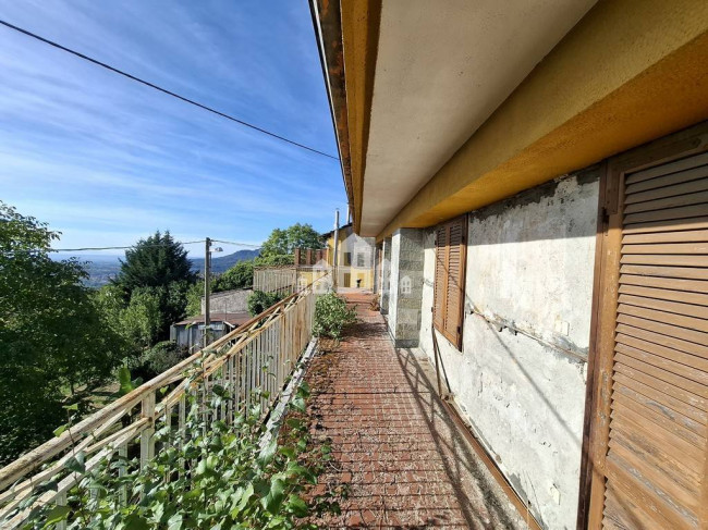 Casa indipendente in vendita a Chiesanuova