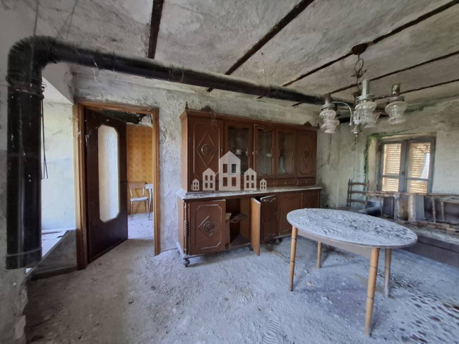 Casa indipendente in vendita a Chiesanuova