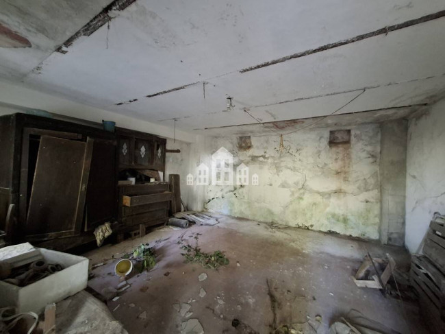 Casa indipendente in vendita a Chiesanuova