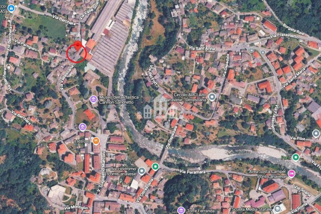 Casa semindipendente in vendita a Pont-Canavese