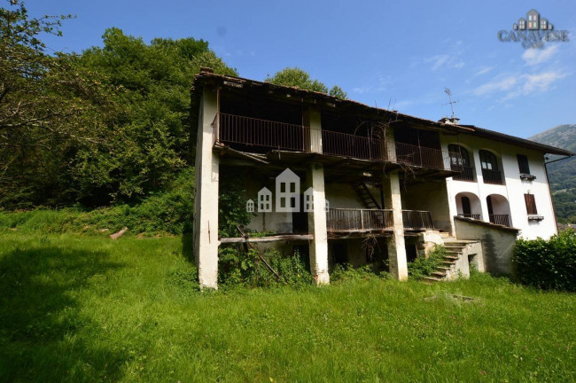 Rustico in vendita a Valchiusa