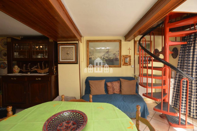 Casa semindipendente in vendita a Cuorgnè