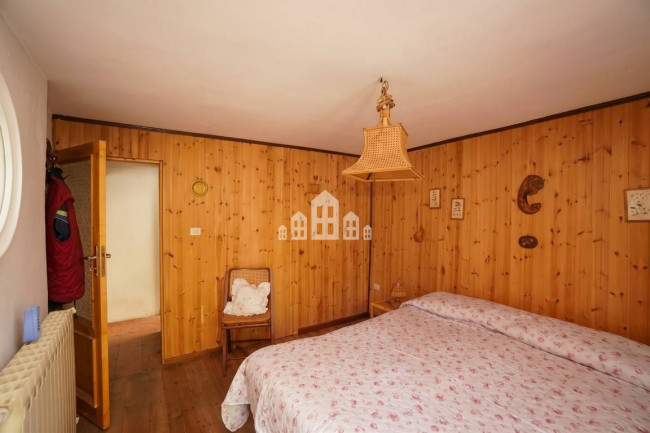 Casa semindipendente in vendita a Ronco Canavese