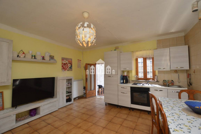 Half-duplex for sale in Valperga