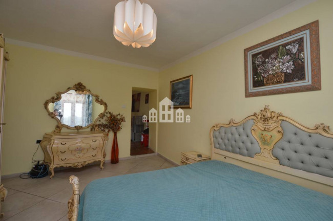 Half-duplex for sale in Valperga