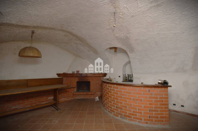 Half-duplex for sale in Valperga
