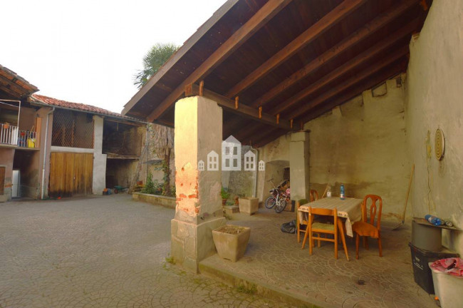 Half-duplex for sale in Valperga